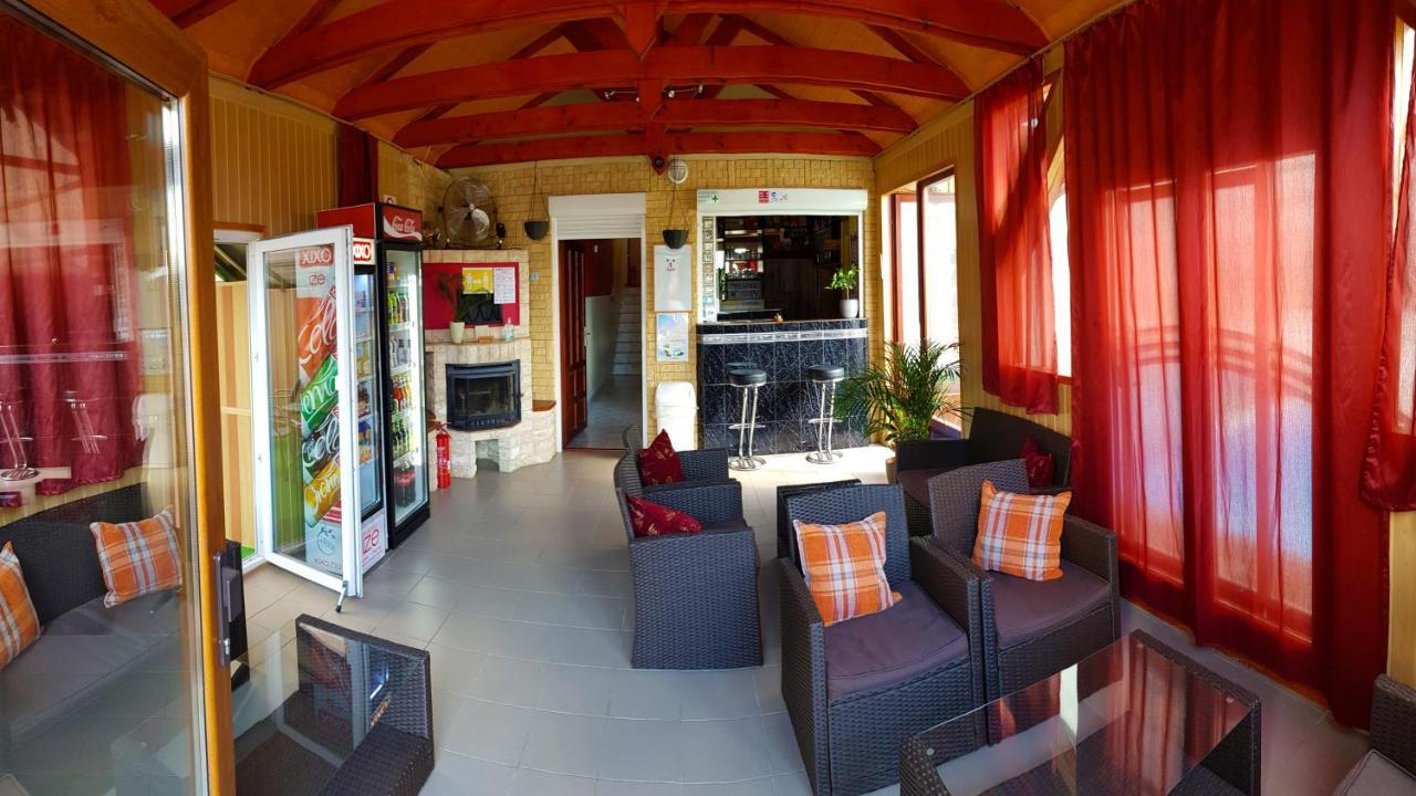 Napsugár Apartmanház Siófok Exterior foto